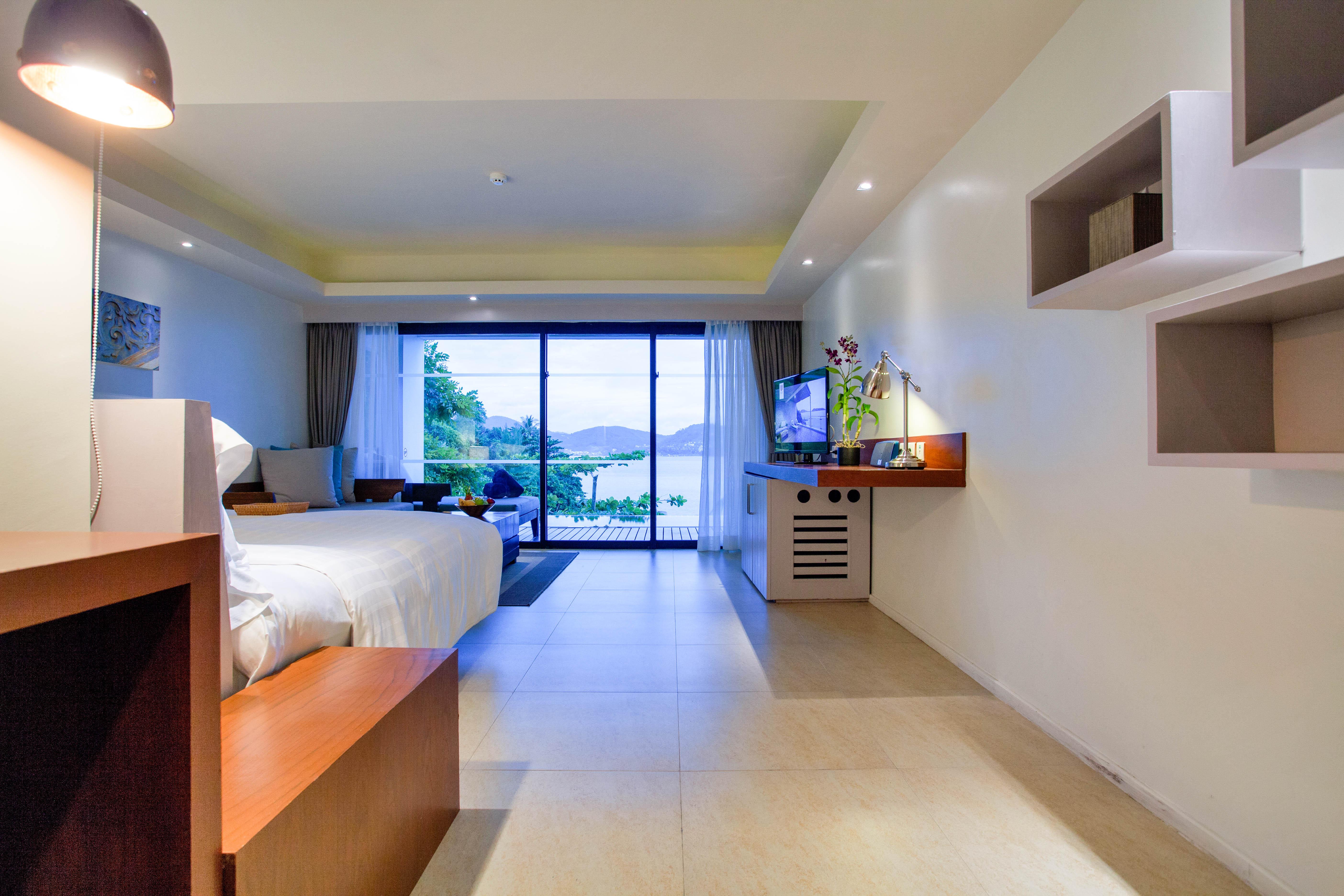 Zenmaya Oceanfront Phuket, Trademark Collection By Wyndham Patong Экстерьер фото Deluxe Ocean View