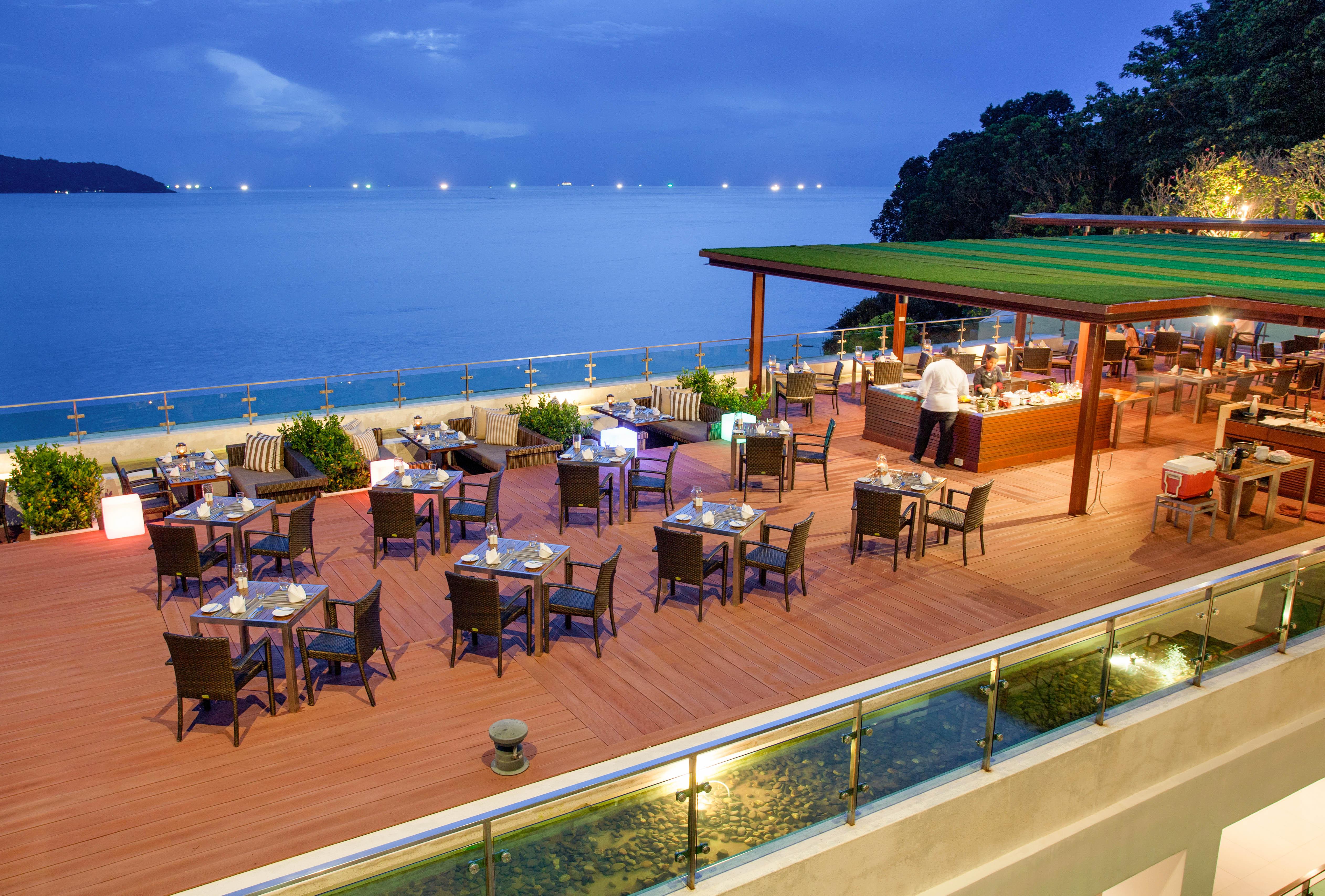 Zenmaya Oceanfront Phuket, Trademark Collection By Wyndham Patong Экстерьер фото The Deck