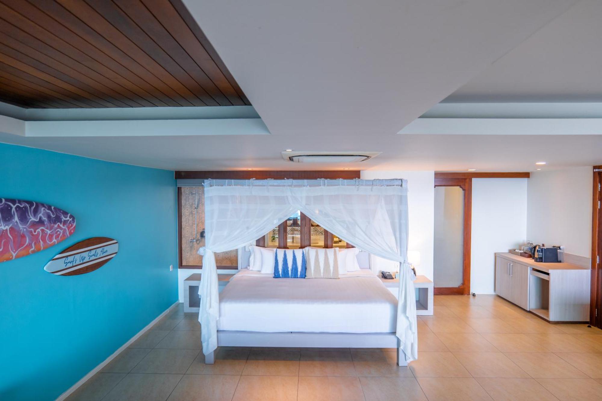 Zenmaya Oceanfront Phuket, Trademark Collection By Wyndham Patong Экстерьер фото